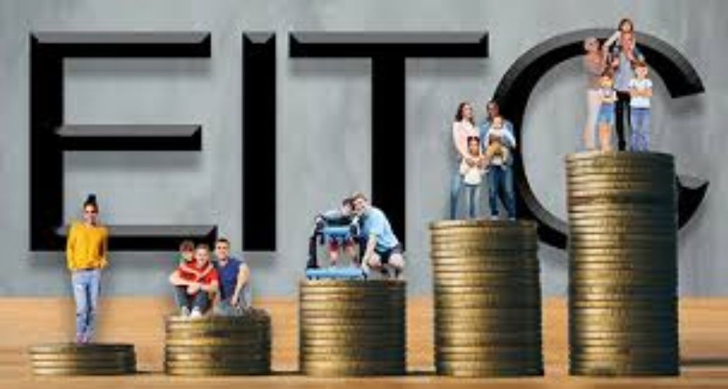 THE EARNED INCOME TAX CREDIT (EITC)